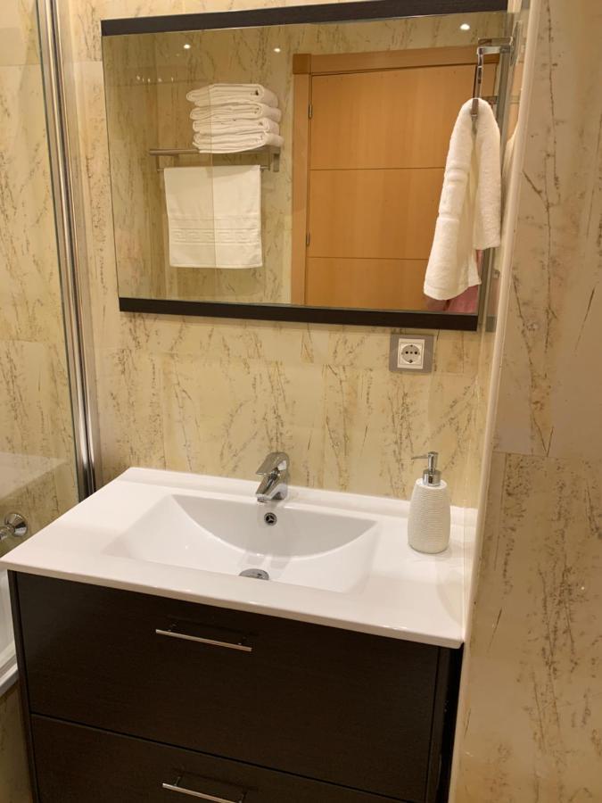 Residencial Duquesa Fase 1 Apartment Манилва Екстериор снимка