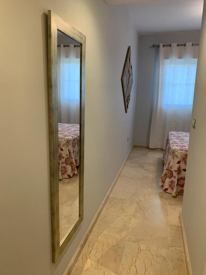 Residencial Duquesa Fase 1 Apartment Манилва Екстериор снимка